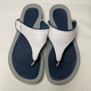 Dansko Katy 2 Thong Sandals White Size 39